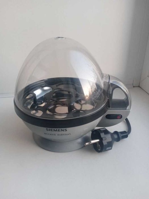 Продам яйцеварку Siemens.
