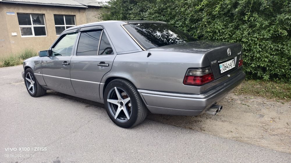 Мерседес w124E 3.2