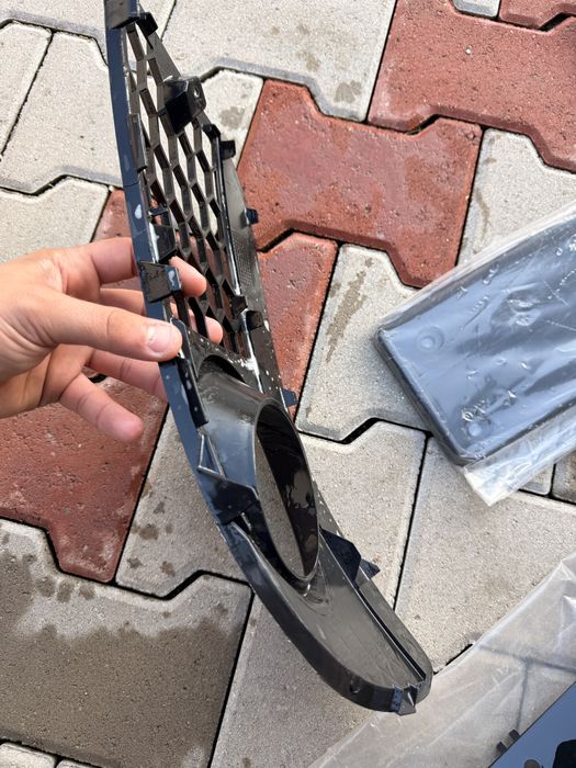 Vand grile golf 5 GTi noi nefolosite