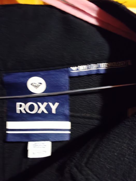 Маркова ски  екипировка.Нова,красива стилна.