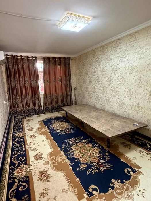 Шайхантахурский район, рядом с метро «Гафур Гулям