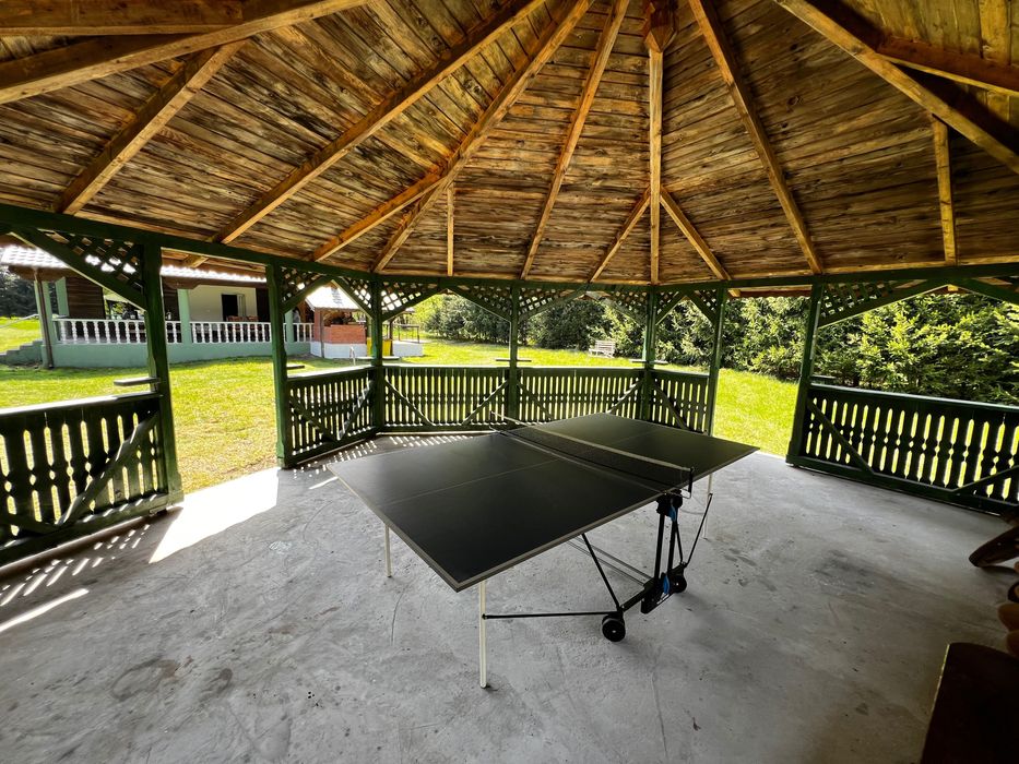 Cabana retrasă, disponibila de inchiriat