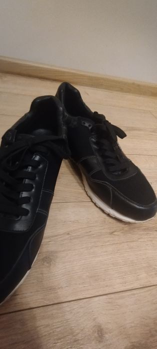 Мъжки сникърсиN 45 Louis Vuitton