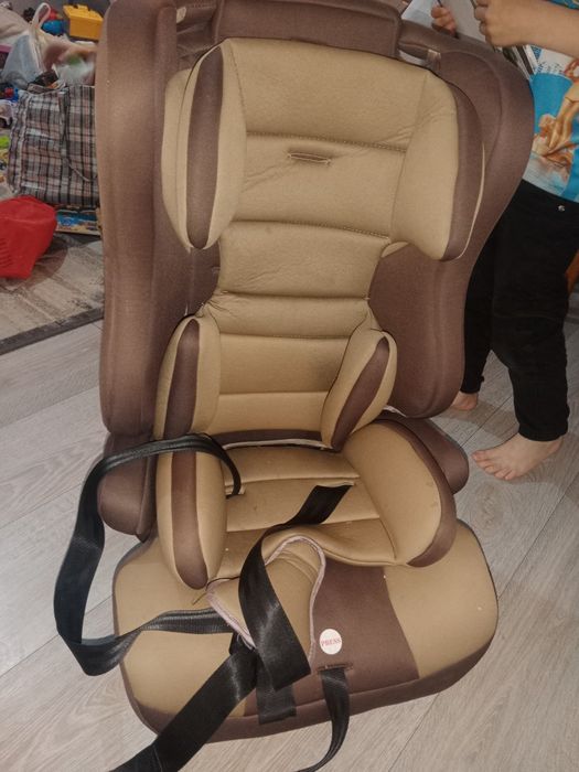 Продам автокресло