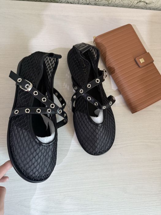 Обув наличида бор