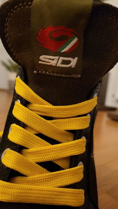 Ghete Sidi din piele
