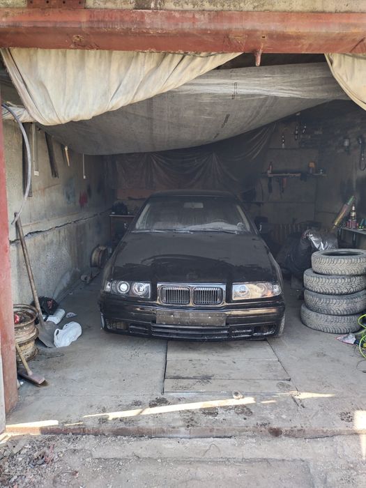 Продам либо обмен 36 93 год 1.8 м 43