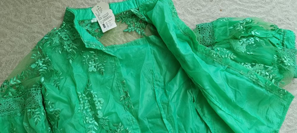 Гипюровая блузка