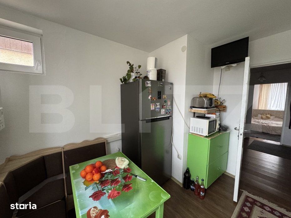 Apartament cu 4 camere,zona Progresul