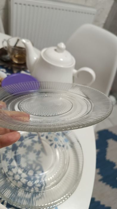 Ваза,Тарелки ,чайник, посуда