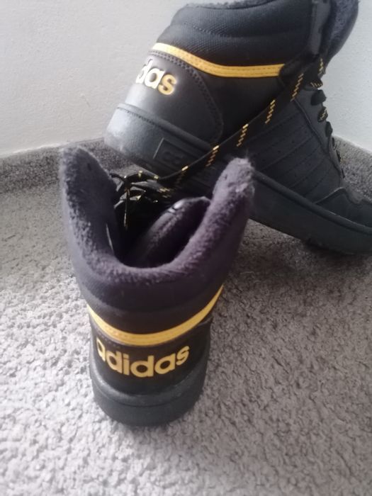 Ghetuțe adidas im
