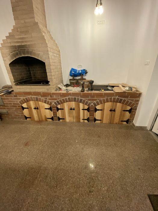 Usi de gratar lemn masiv premium la comanda