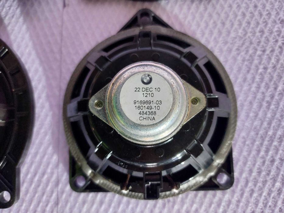 Boxa BMW F10 F11 F18 E84 Cod 9169691 Cod 9169692