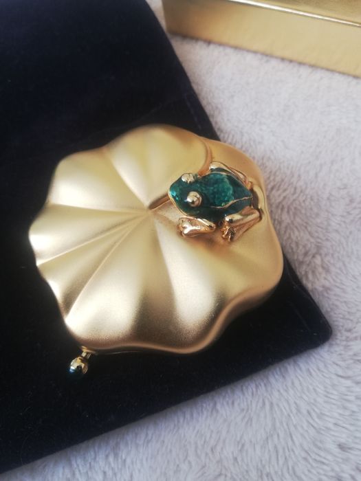 ESTEE LAUDER  транслусентна пудра
