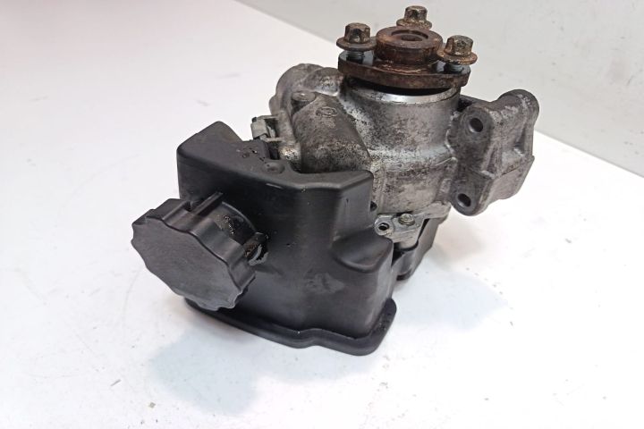Pompa servodirectie A003466721 Mercedes-Benz Vito W639