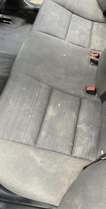 Curățare tapițerie auto/ Canapele la domiciliu