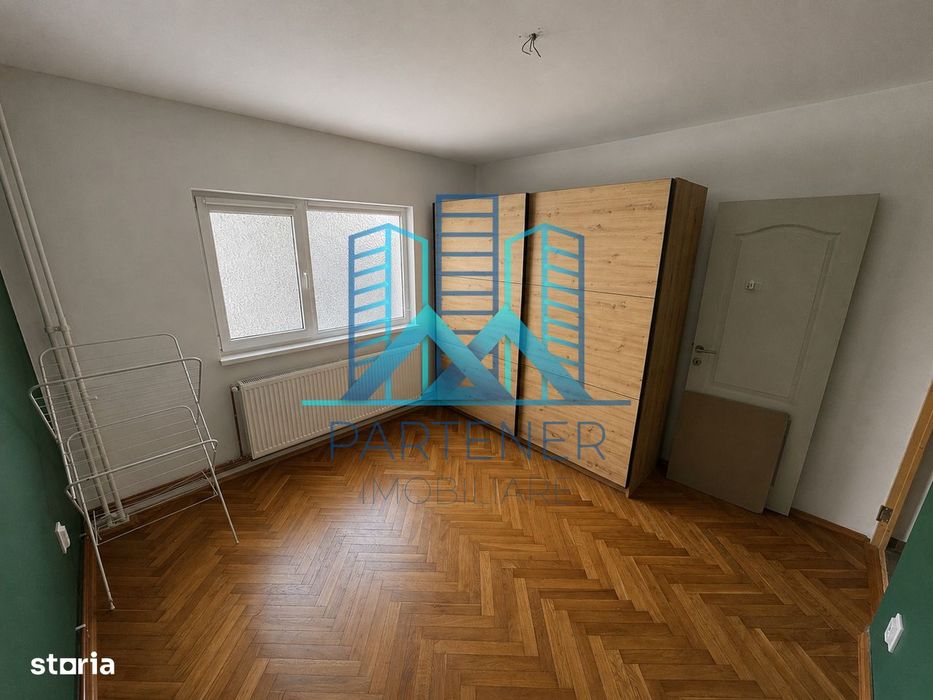 Apartament 2 camere,et. 1,decomandat,Pacurari-Canta,liber,renovat,54mp