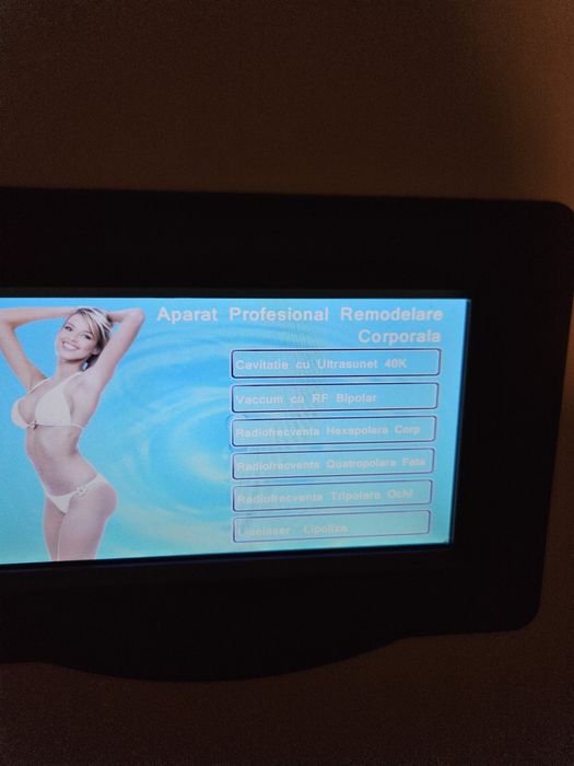 Aparat profesional cavitatie cu lipolaser si radiofrecventa, cu vacuum