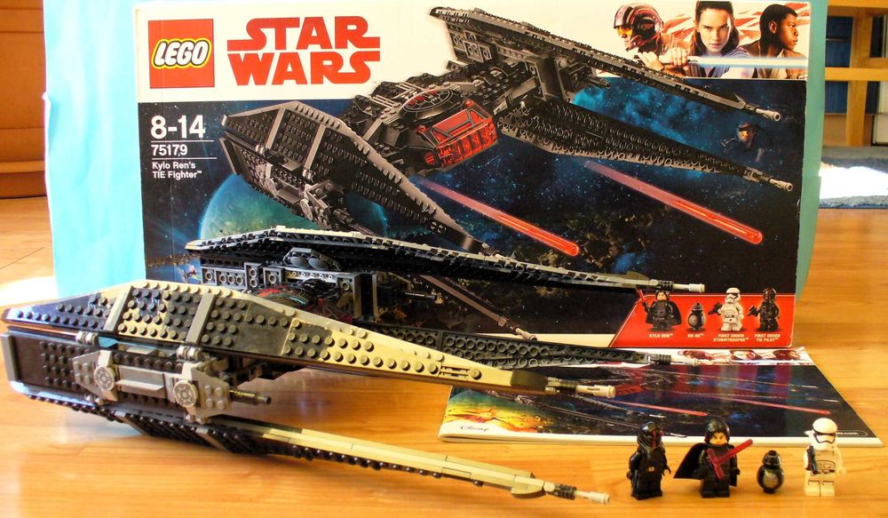 LEGO Star Wars - модели 75190 и 75179