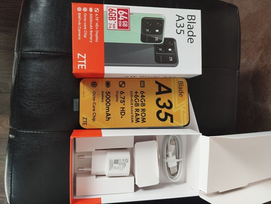 Smartphone Blade A35