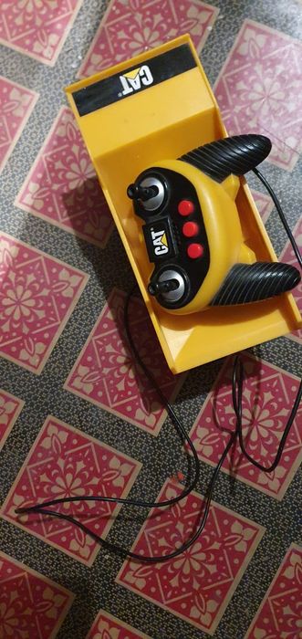 Basculanta cu telecomanda.