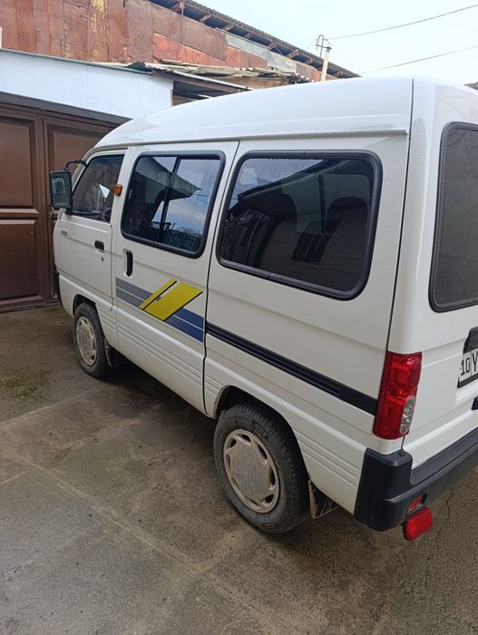 Damas delux sotiladi