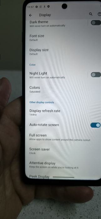 Moto g200 5g ,display rata refresh 144 hz