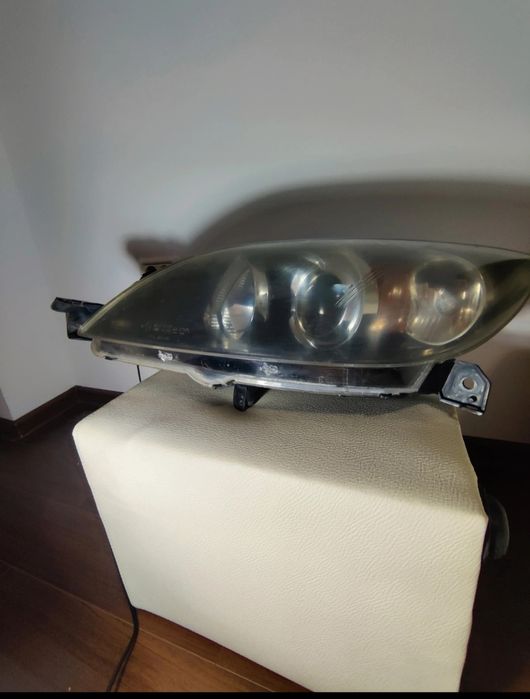 Faruri Mazda 3 BK 2008  Hatchback
