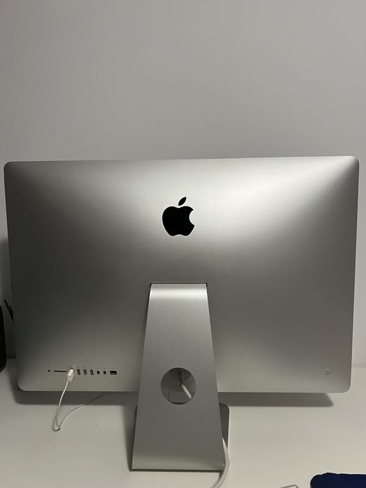 Apple iMac 27″ 2014–32GB RAM(sau schimb cu un iph 15 pro white )