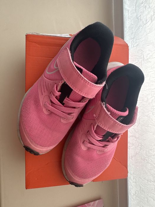 Кроссовки детские nike