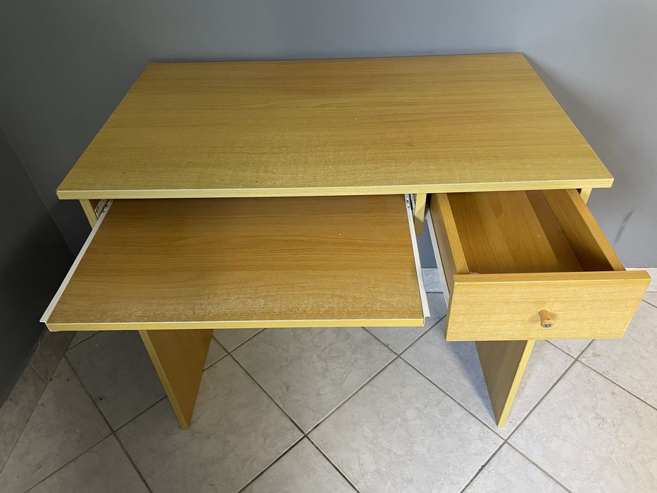 Birou  pentru copii si adulti ,inaltimea 75/80 cm