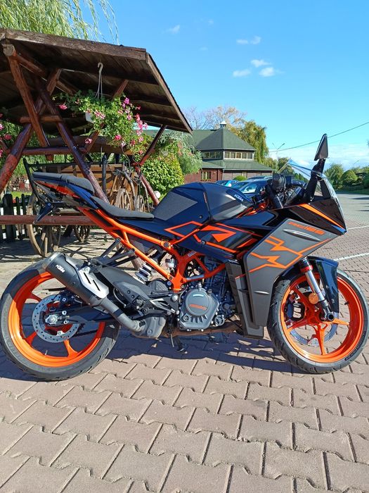 Moto KTM RC 125 2022