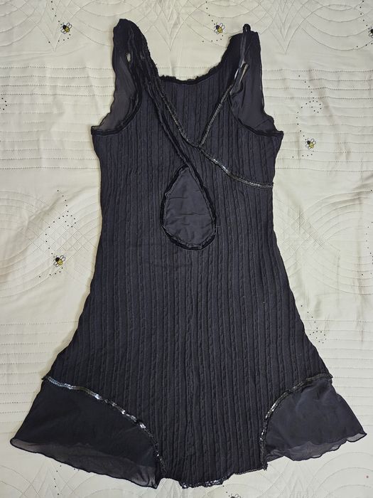 Черна рокля с тюл