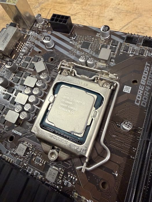 Kit i5 10600, B460 cu DEFECT