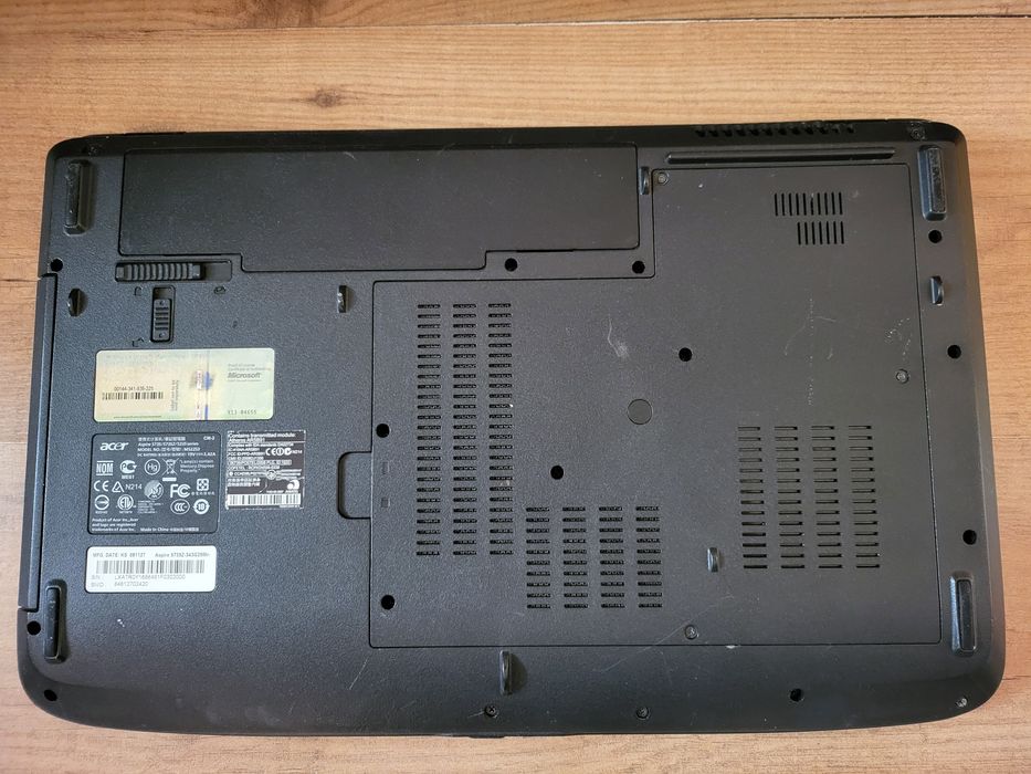 Acer Aspire 5735Z лаптоп