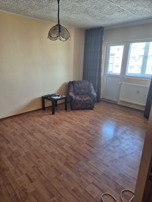 Apartament 2 camere de închiriat Pantelimon nr.126, vis-a-vis Biserica Capra