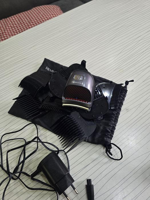 Машинка за самостоятелно подстригване Remington HC4250 QuickCut Pro