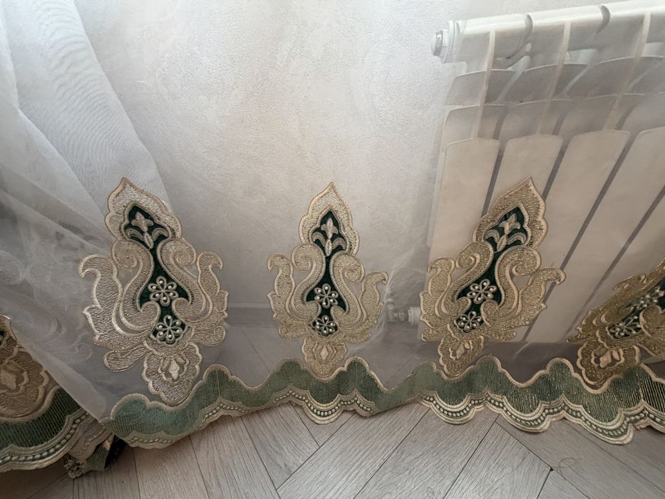 Продаются Срочно Шторы красивые