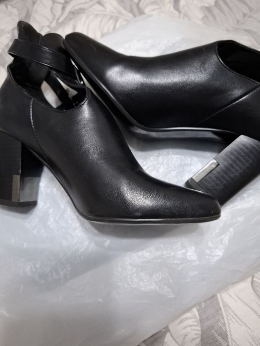 Туфли кожаные 38 размера