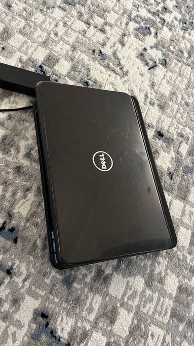 DELL NOUTBOOK  kafolatli