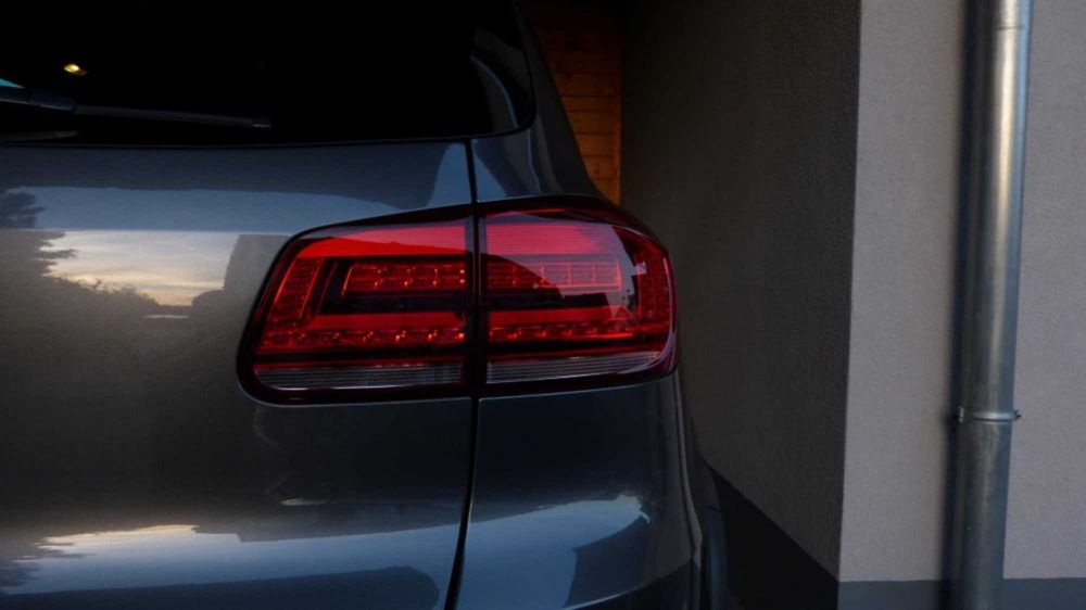 Mufe adaptoare pentru stopuri LED OEM VW Tiguan 1 5N FaceLift
