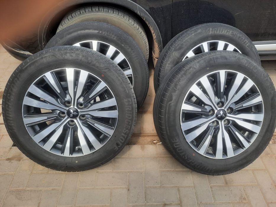 Шины с оригинальными дисками