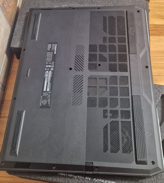 геймърски лаптоп acer predator helios 18" intel i9 rtx4060