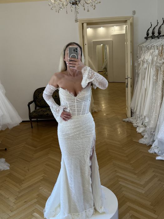 Rochie de mireasa Esposa Bridal Boutique + voal dantela chantilly !