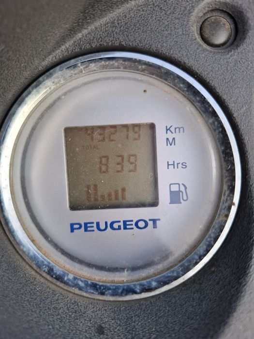 Peugeot geopolis An 2007. Motor 250CC