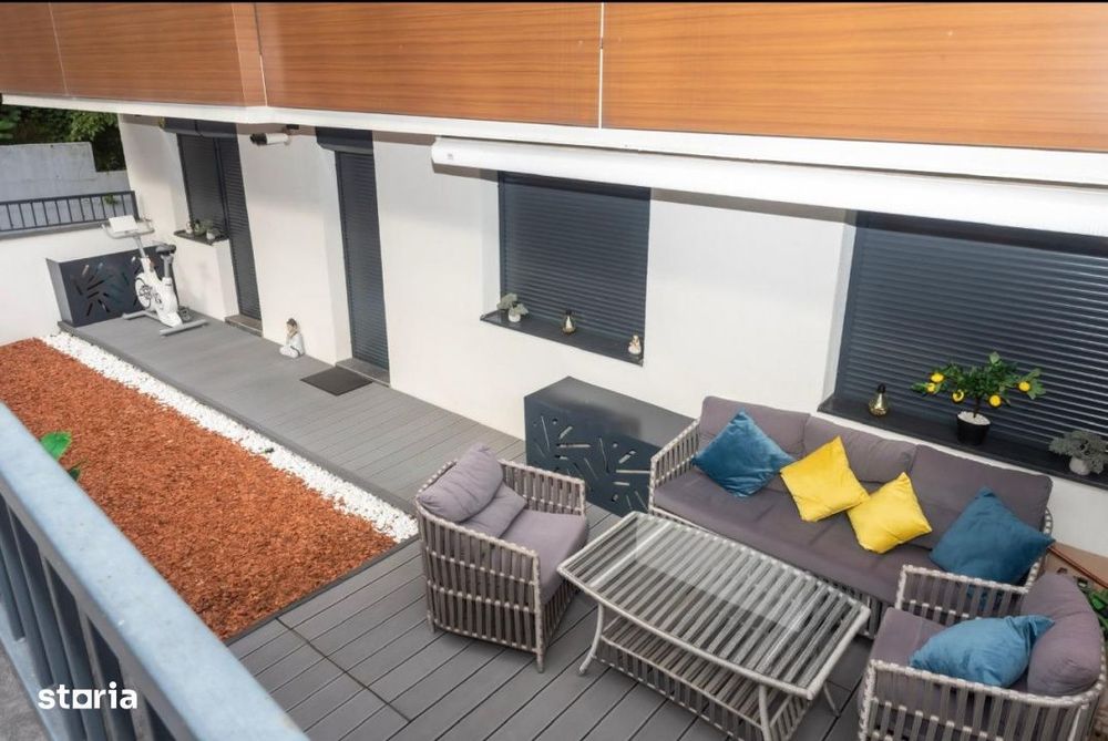 Apartament cu 3 camere, 60 mp, terasa, zona VIVO