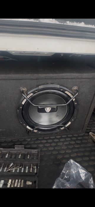 Продается сабуфер