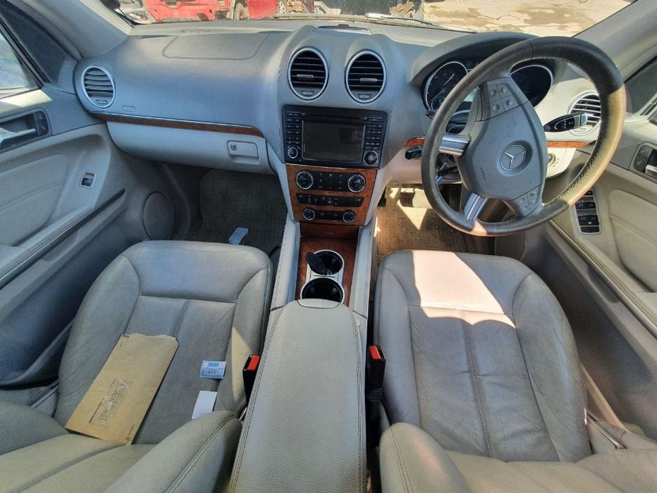 Bara fata spate armatura trager capota scut haion parbriz Mercedes GL x164 motor 3.0cdi dezmembrez