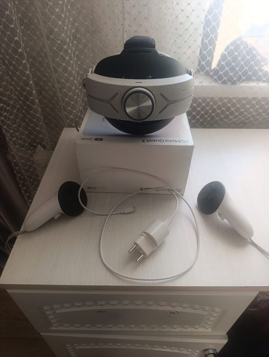 Meta Quest 3 ( 512 gb) ( Viar shlem )