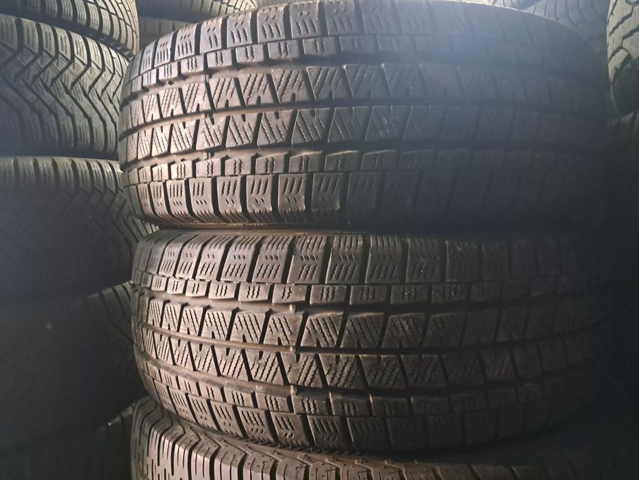 Anvelope second iarna 215 65 r15C Falken 8mm 2022